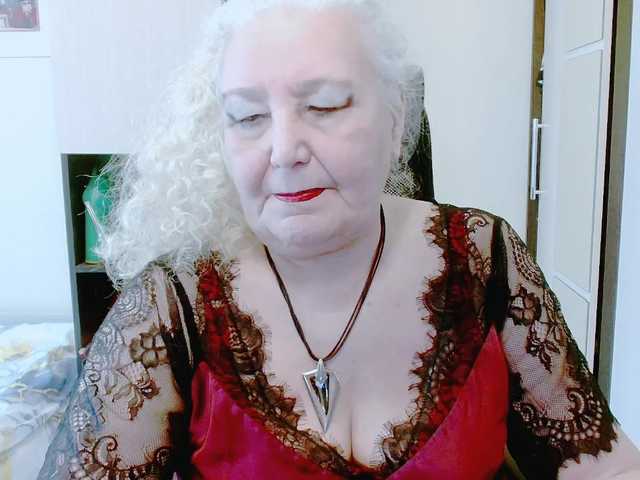 grannywants's BongaCams show and profile