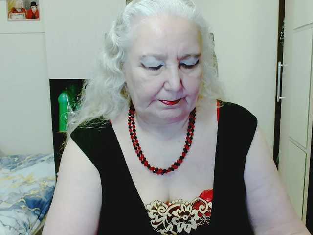grannywants's BongaCams show and profile