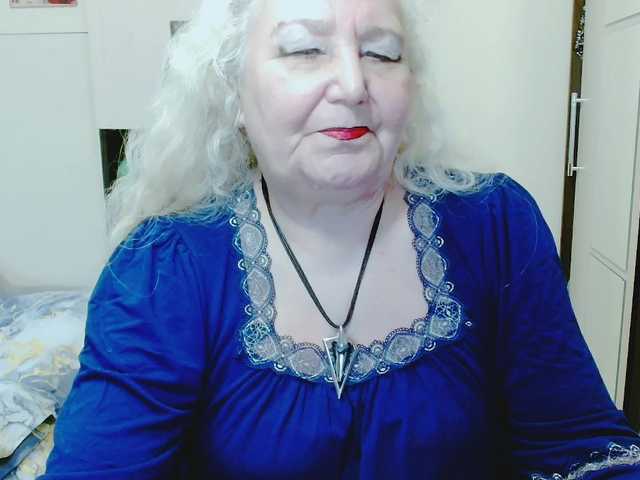 grannywants's BongaCams show and profile