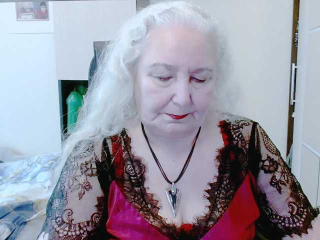 grannywants's BongaCams show and profile