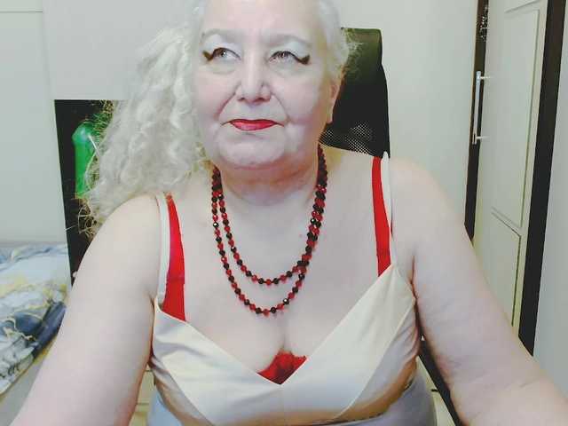 grannywants's BongaCams show and profile