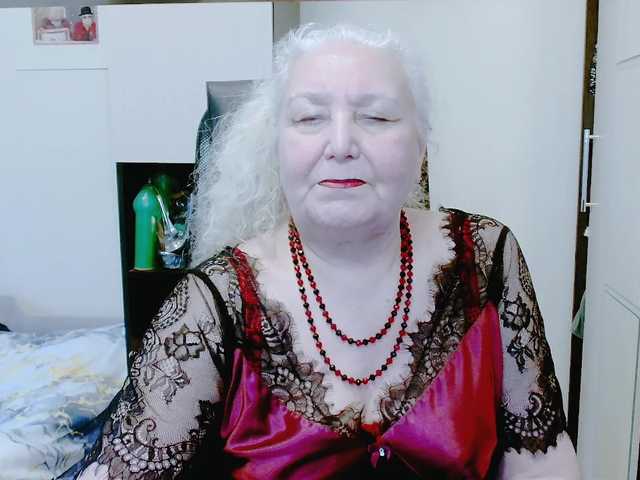 grannywants's BongaCams show and profile