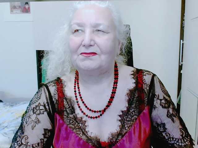 grannywants's BongaCams show and profile