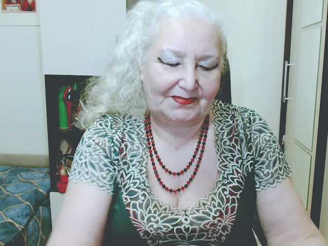 grannywants's BongaCams show and profile