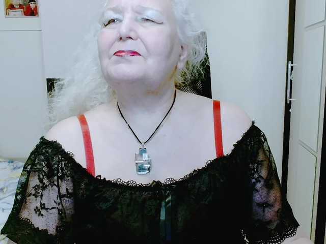 grannywants's BongaCams show and profile