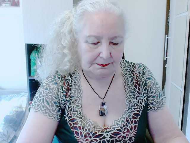grannywants's BongaCams show and profile