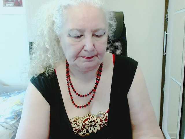 grannywants's BongaCams show and profile