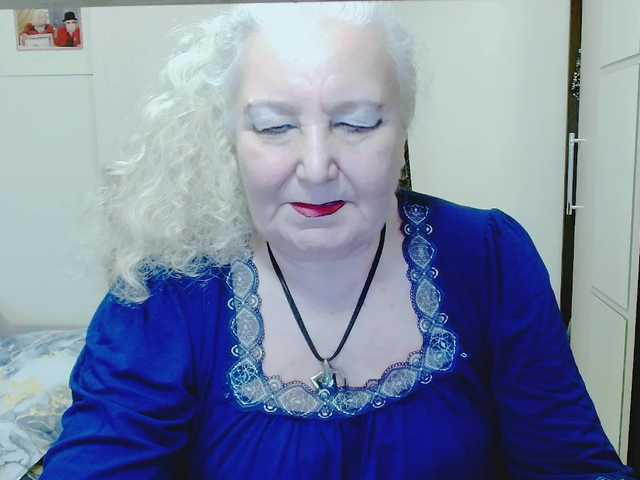 grannywants's BongaCams show and profile