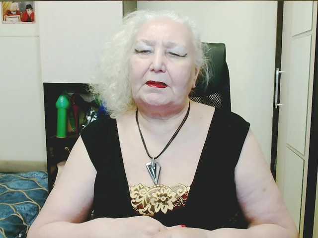 grannywants's BongaCams show and profile