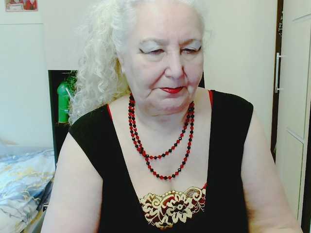 grannywants's BongaCams show and profile