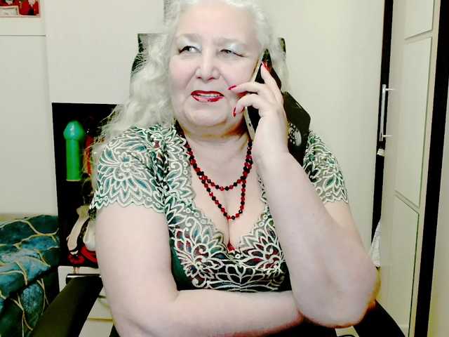 grannywants's BongaCams show and profile