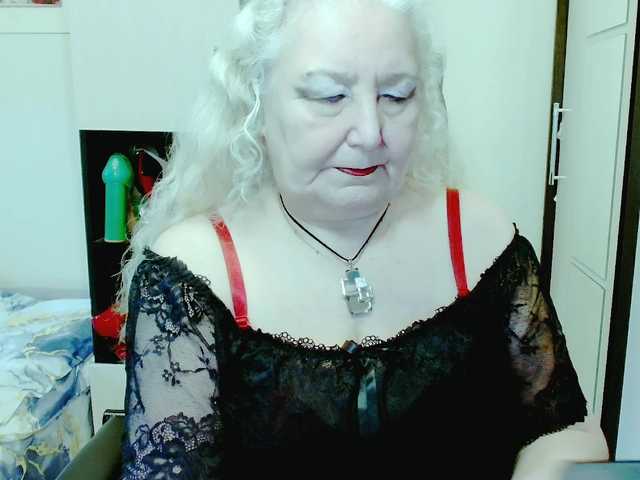 grannywants's BongaCams show and profile