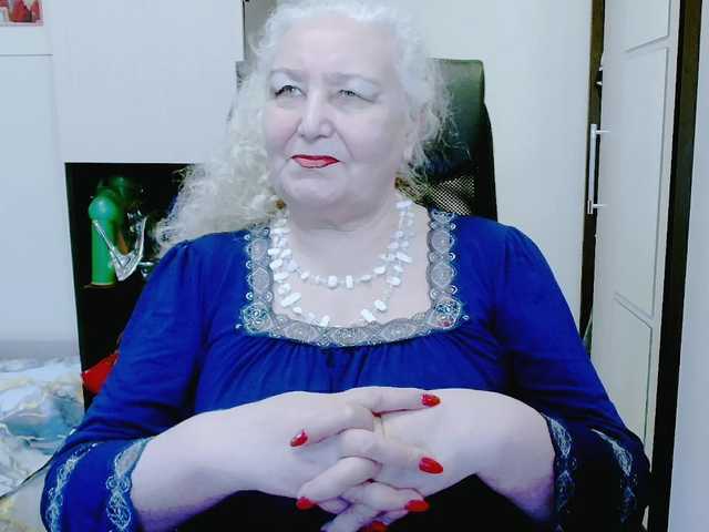 grannywants's BongaCams show and profile