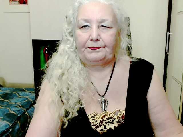 grannywants's BongaCams show and profile