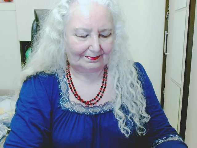 grannywants's BongaCams show and profile
