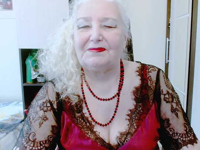 grannywants's BongaCams show and profile