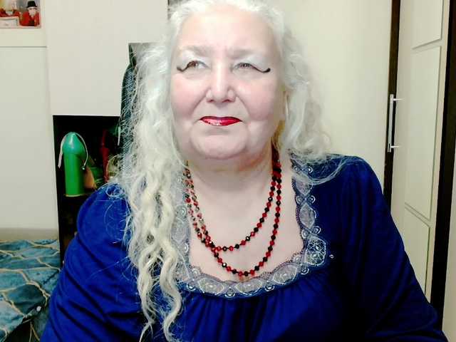 grannywants's BongaCams show and profile