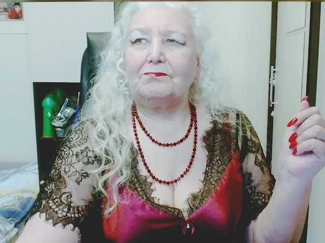 grannywants's BongaCams show and profile