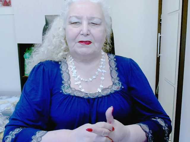 grannywants's BongaCams show and profile