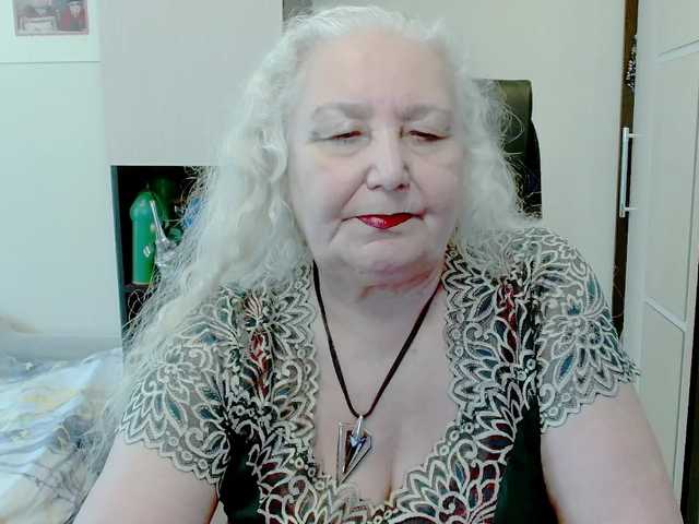 grannywants's BongaCams show and profile