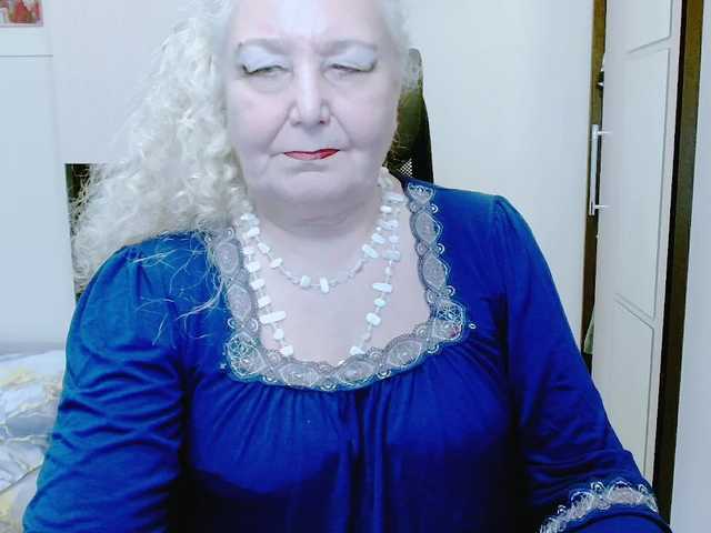 grannywants's BongaCams show and profile