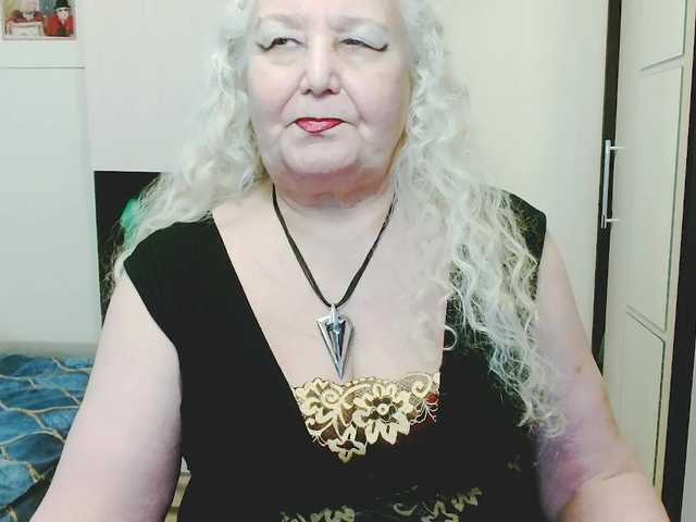 grannywants's BongaCams show and profile