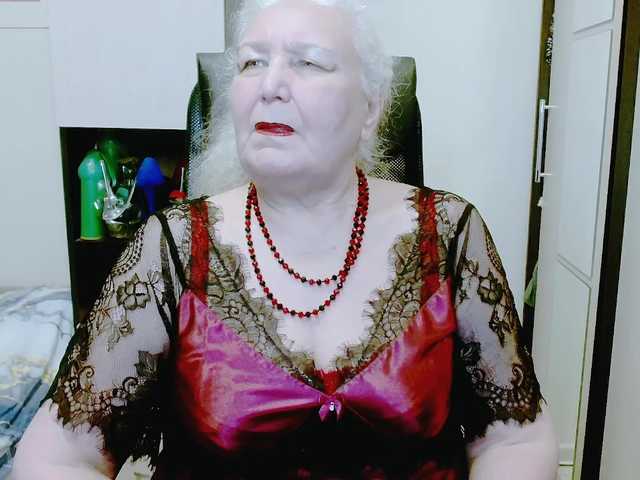 grannywants's BongaCams show and profile