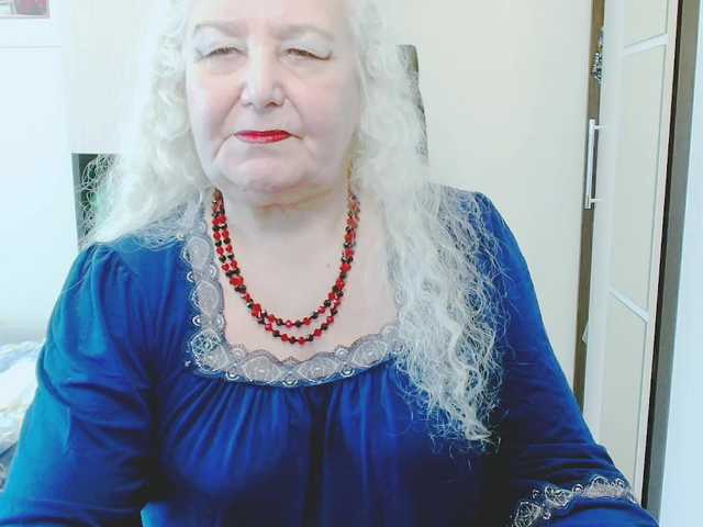 grannywants's BongaCams show and profile