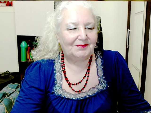 grannywants's BongaCams show and profile