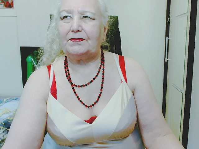 grannywants's BongaCams show and profile