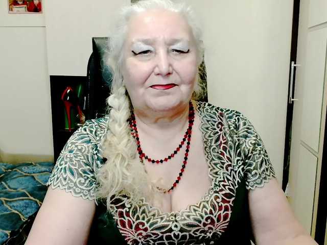 grannywants's BongaCams show and profile