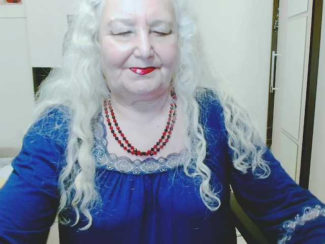 grannywants's BongaCams show and profile