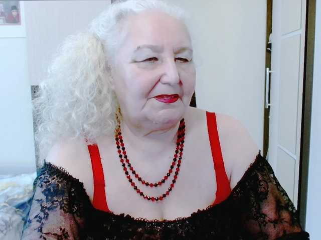 grannywants's BongaCams show and profile