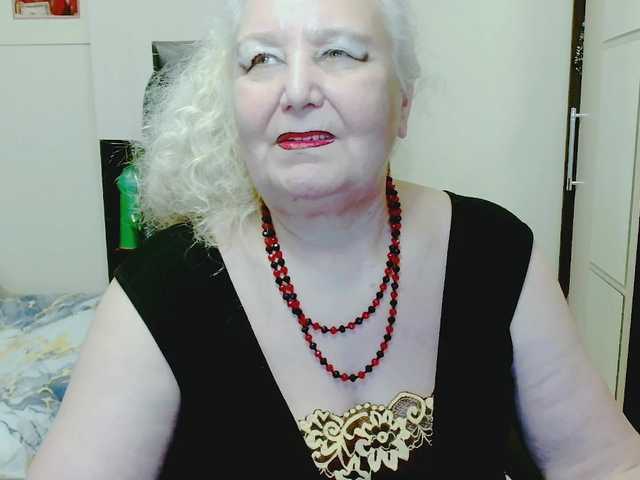 grannywants's BongaCams show and profile