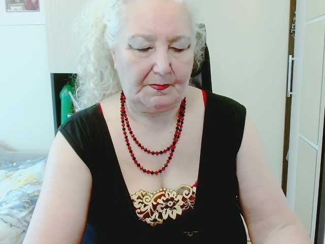 grannywants's BongaCams show and profile