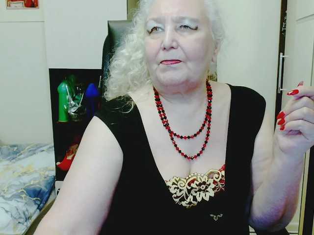 grannywants's BongaCams show and profile