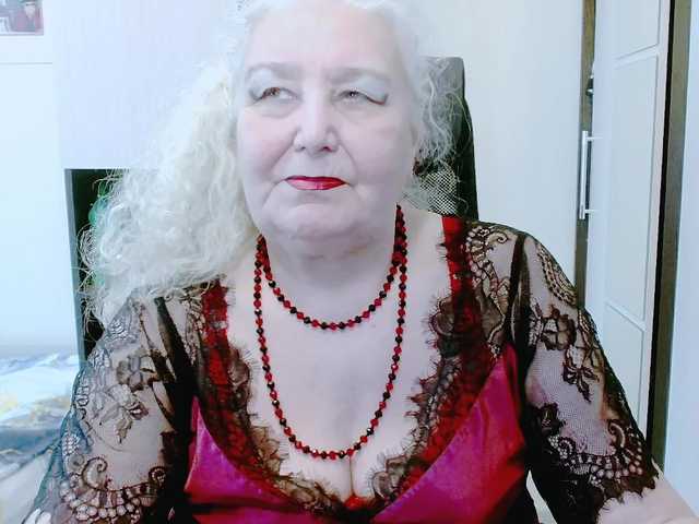 grannywants's BongaCams show and profile