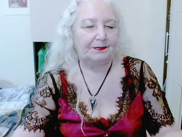 grannywants's BongaCams show and profile
