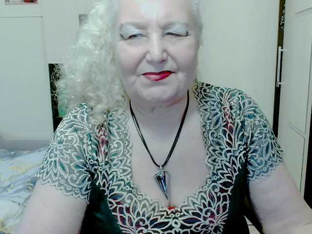 grannywants's BongaCams show and profile