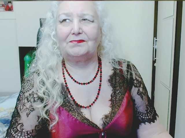 grannywants's BongaCams show and profile