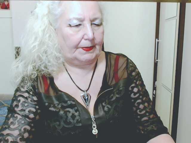 grannywants's BongaCams show and profile