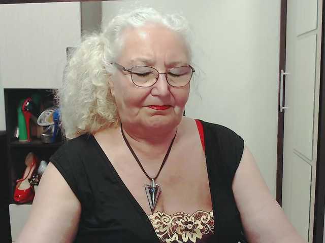 GrannyWants webcam