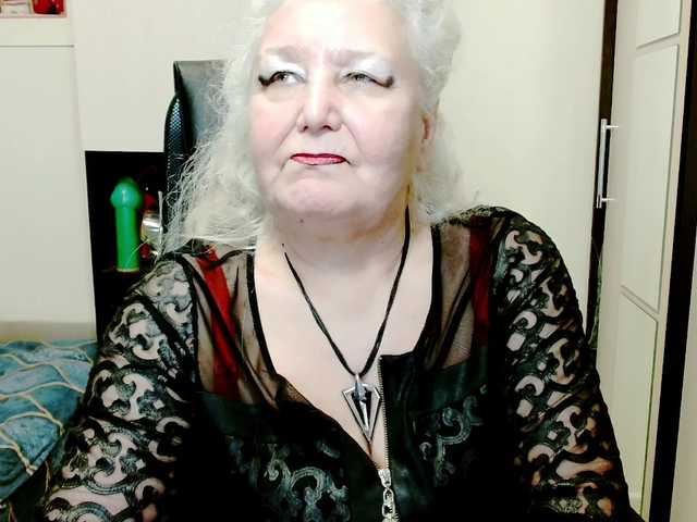 grannywants's BongaCams show and profile