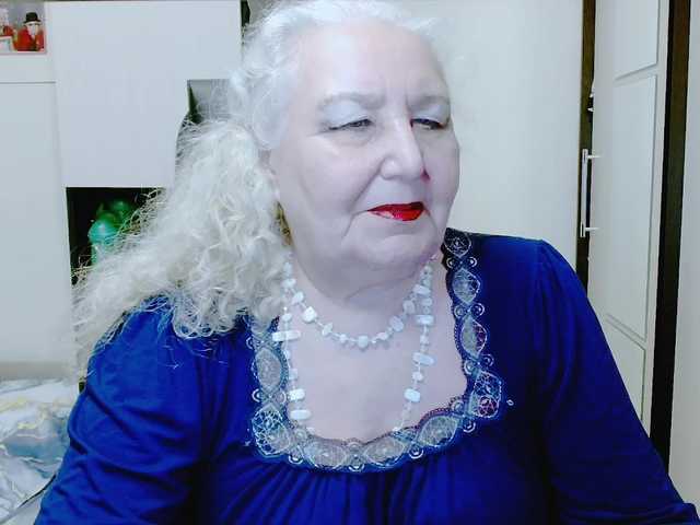 grannywants's BongaCams show and profile