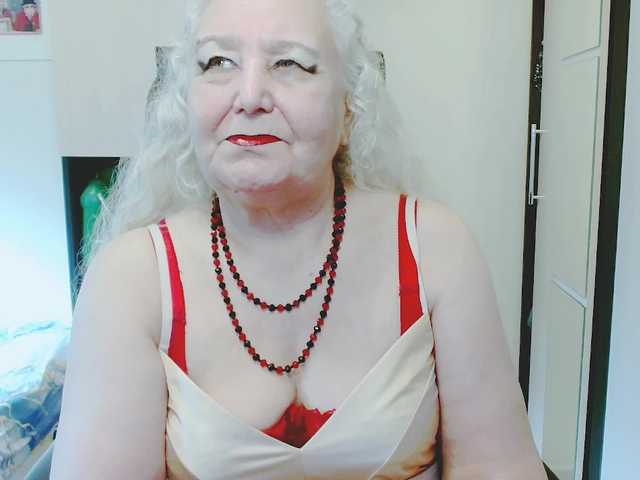 grannywants's BongaCams show and profile