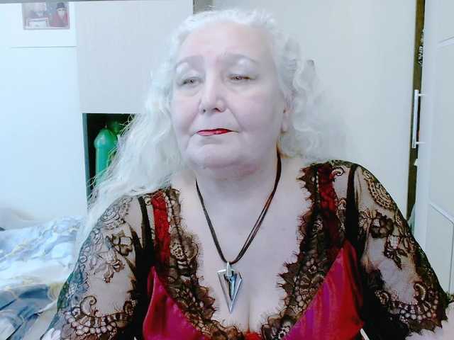 grannywants's BongaCams show and profile