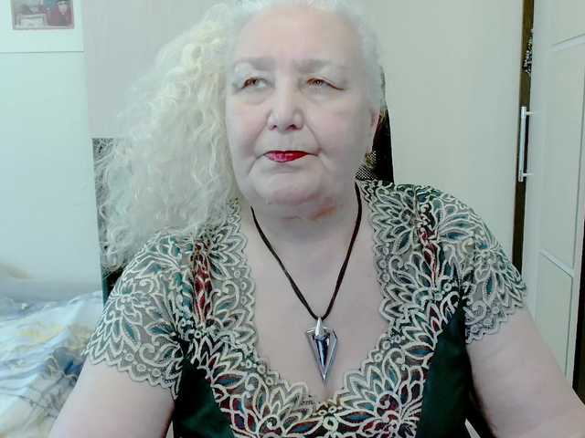 grannywants's BongaCams show and profile