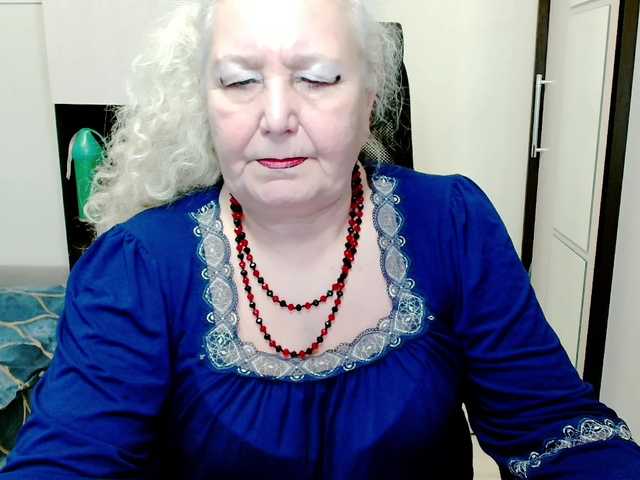 grannywants's BongaCams show and profile