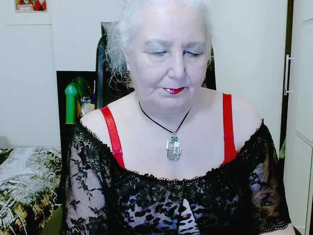 grannywants's BongaCams show and profile