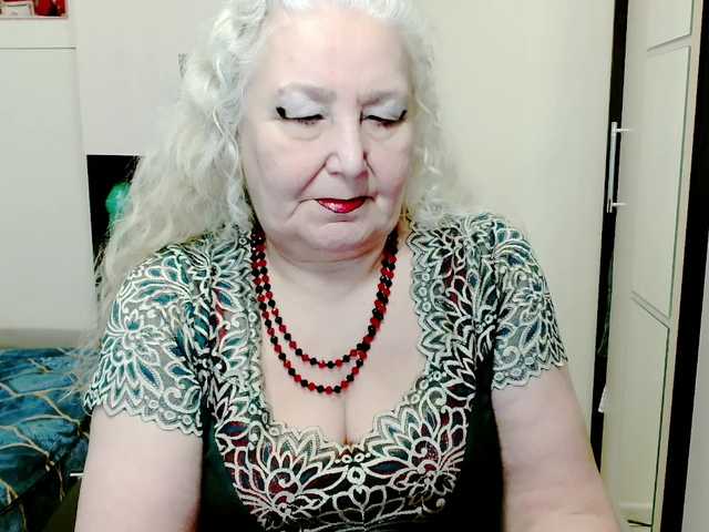 grannywants's BongaCams show and profile